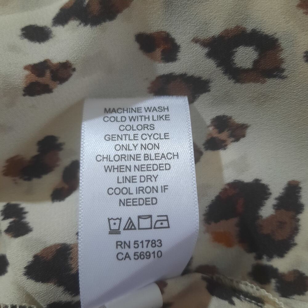 Maurices Winona Leopard Print Button Down Womens … - image 6